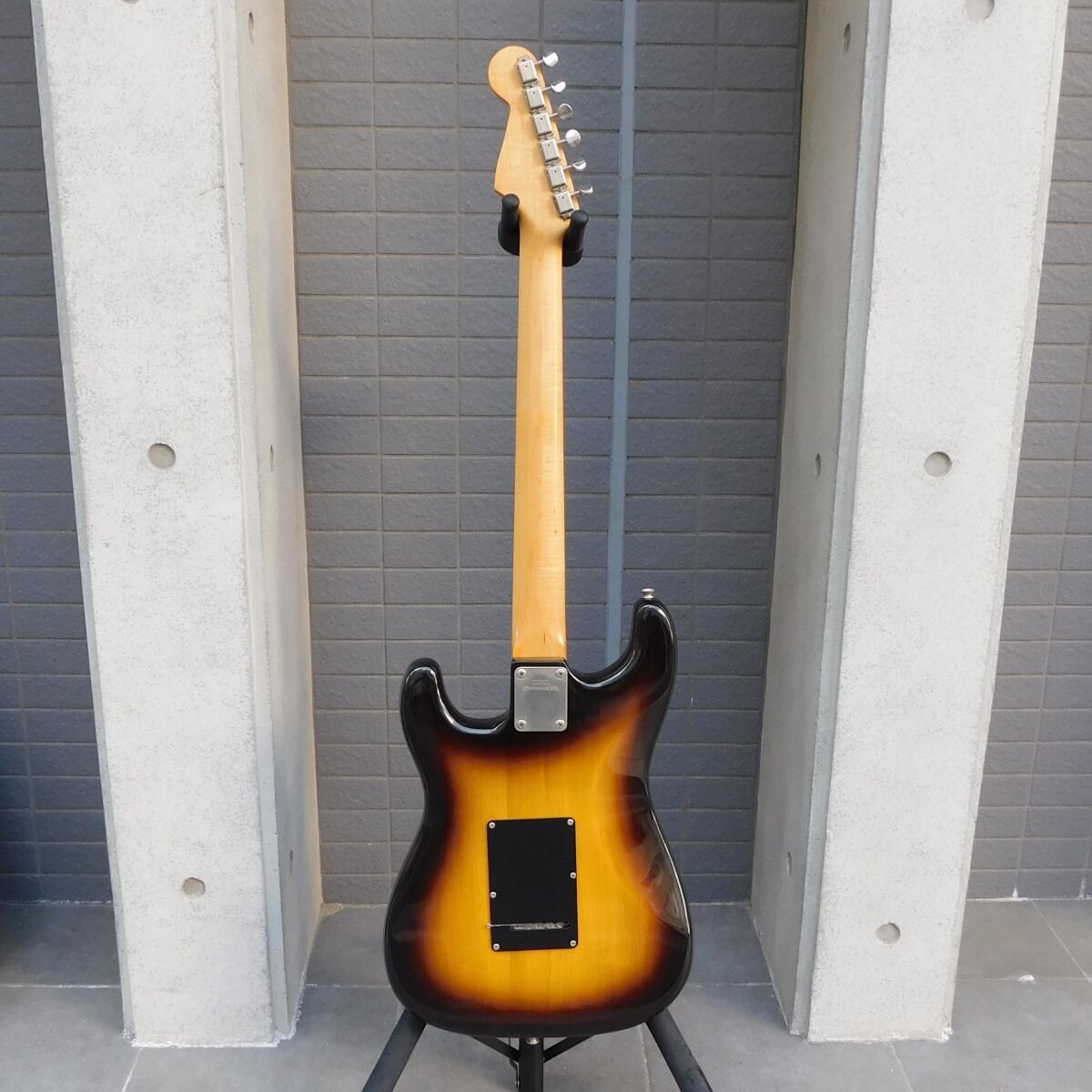 中古 FERNANDES フェルナンデス FST-65T 石ロゴ ギグバック付き | マルヤ