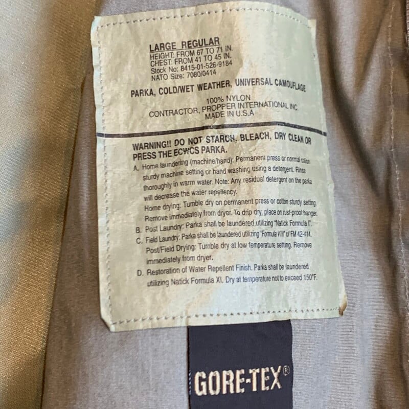 00's U.S.ARMY ECWCS UCP GORE-TEXパーカー デジタルカモ ゴアテックス
