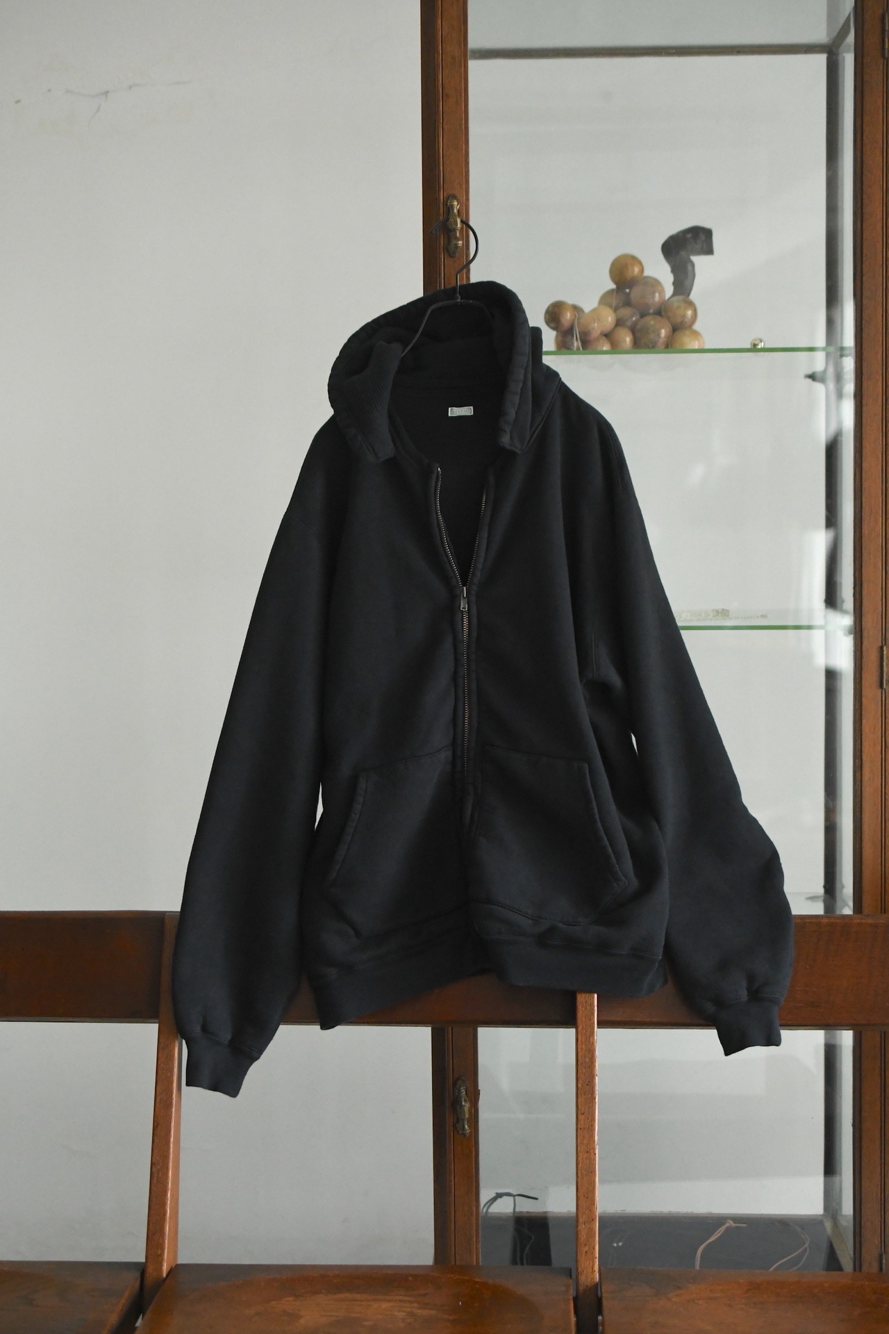 A.PRESSE / Vintage Attached Hood Zip Parka (BLACK)