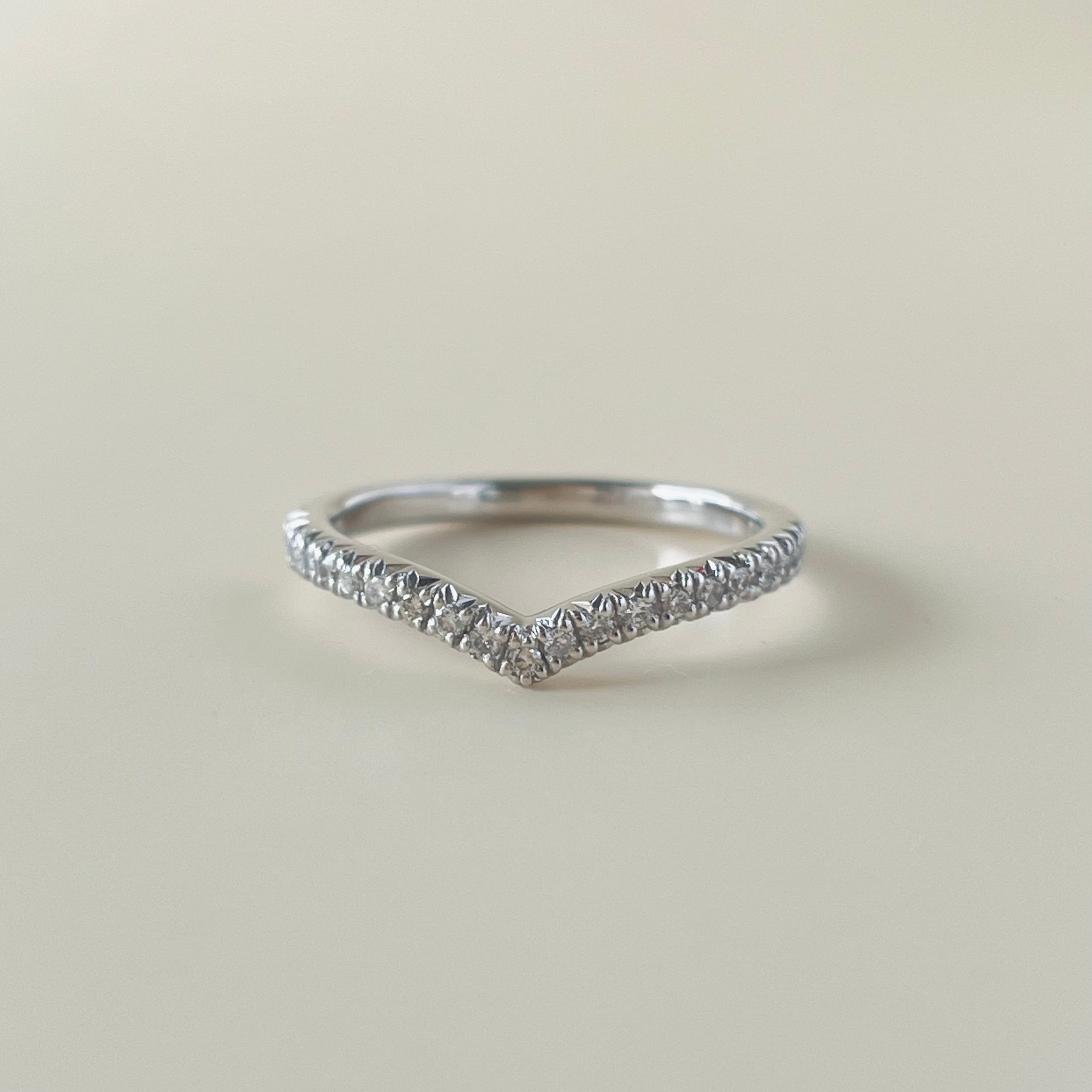 ダイヤモンド V リング 0.15ct K18イエローゴールド / K18ピンク ダイヤモンド V リング 0.15ct K18イエローゴールド / K18ピンク