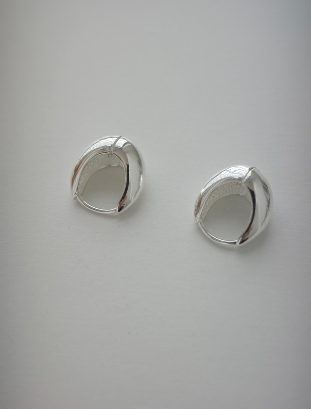 (即納) Fil. / Moon earrings 2color