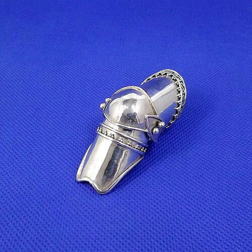 アーマーリング シルバー925 中世 騎士 ブランド不明 希少 アーマーリング シルバー925 中世 騎士 ブランド不明 希少