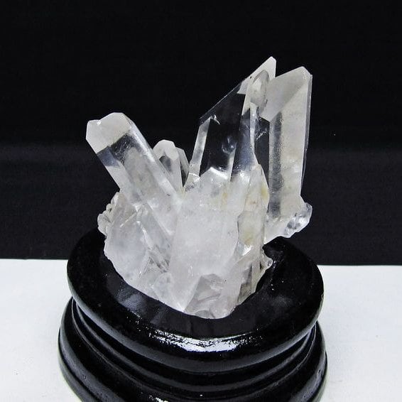 水晶 クラスター マダガスカル産 台座付属 水晶 原石 一点物 172-4328