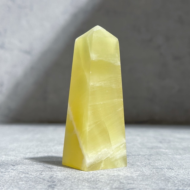 イエローカルサイト タワー型22◇Yellow Calcite◇天然石・鉱物・パワーストーン