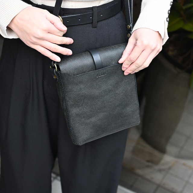 一本ベルトポシェット / ハバナ限定仕様