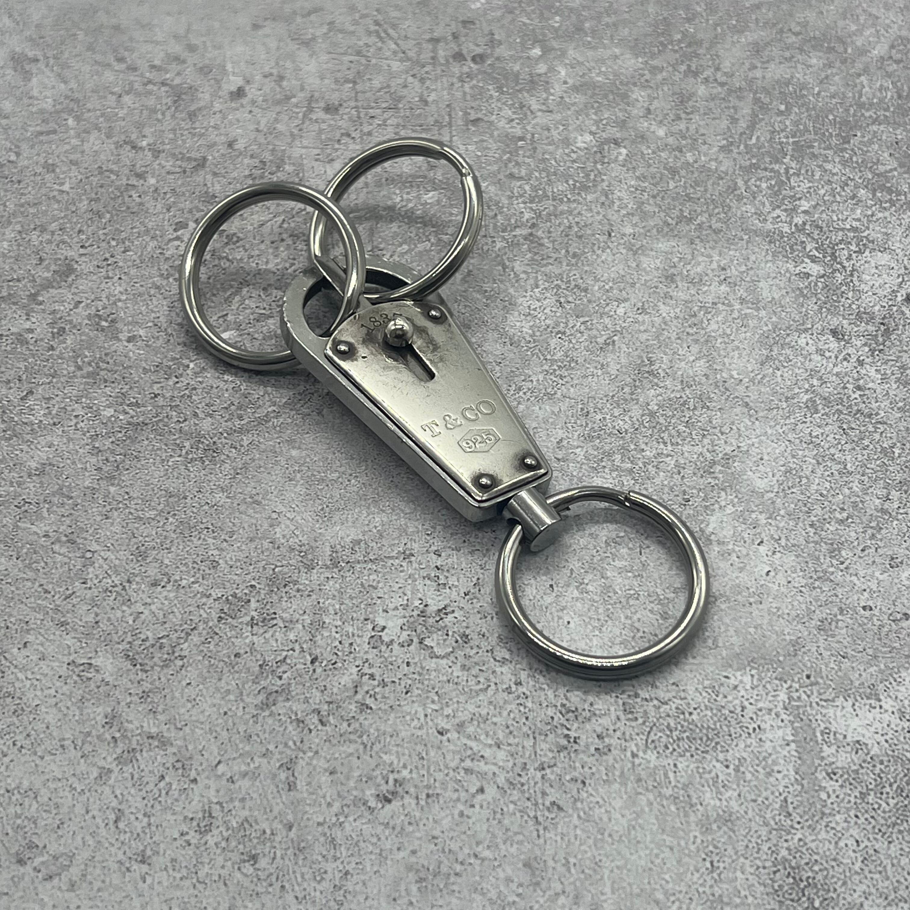 ティファニー TIFFANY&CO 1837 バレット キーリング キーホルダー