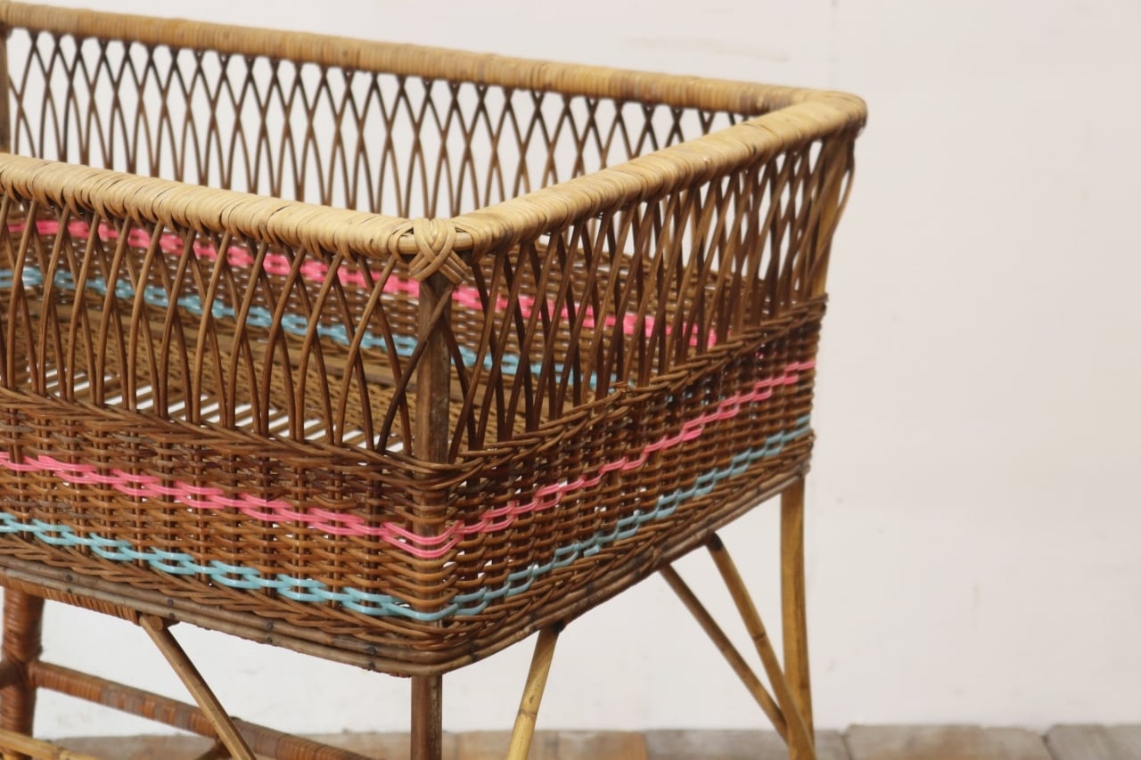 ラタン 籐 脱衣籠 かご ランドリー ラック スタンド 収納 脚付き