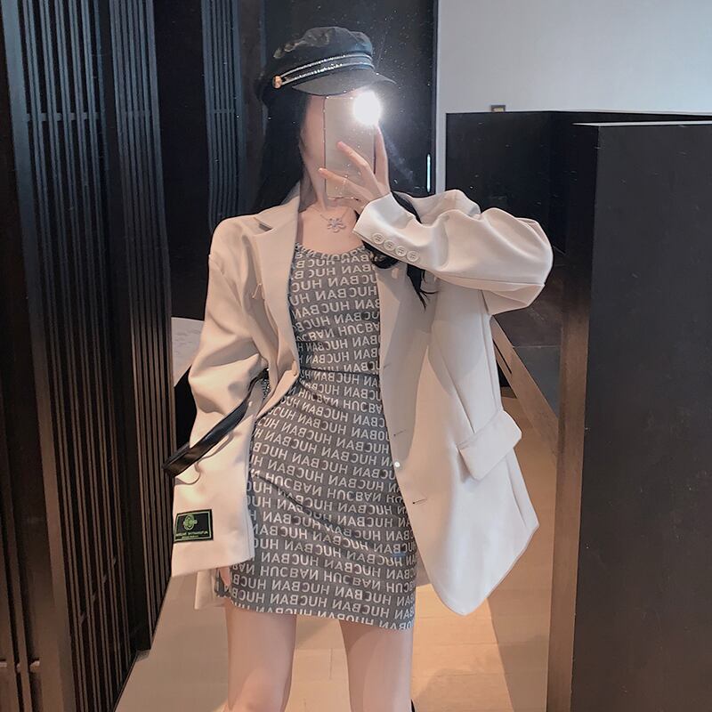 揚げストリートスーツジャケットウエスタンスタイルストラップドレスツーピース女性2020年秋新気性スーツ ブラックストロベリース76997656507