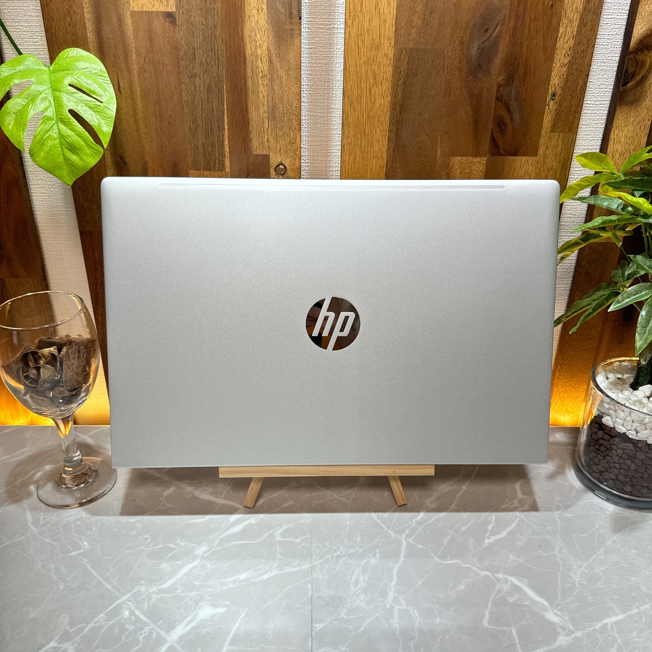 極美品2023年式 HP ProBook 450 G10/Core i5 第13世代/メモリ8GB/SSD256GB/最新ノートパソコン