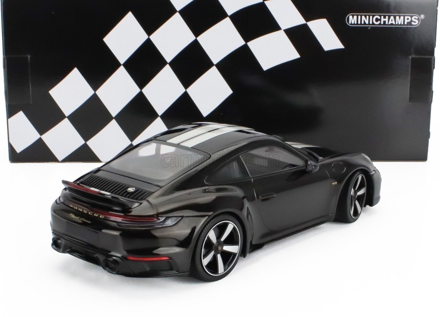 ミニカー 1/18 ポルシェ 911 992 ミニチャンプス MINICHAMPS 1/18