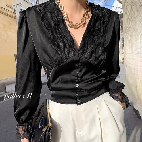 予約受付品　★SHIEeeエレガント　ブラウス　トップス　Vネック★