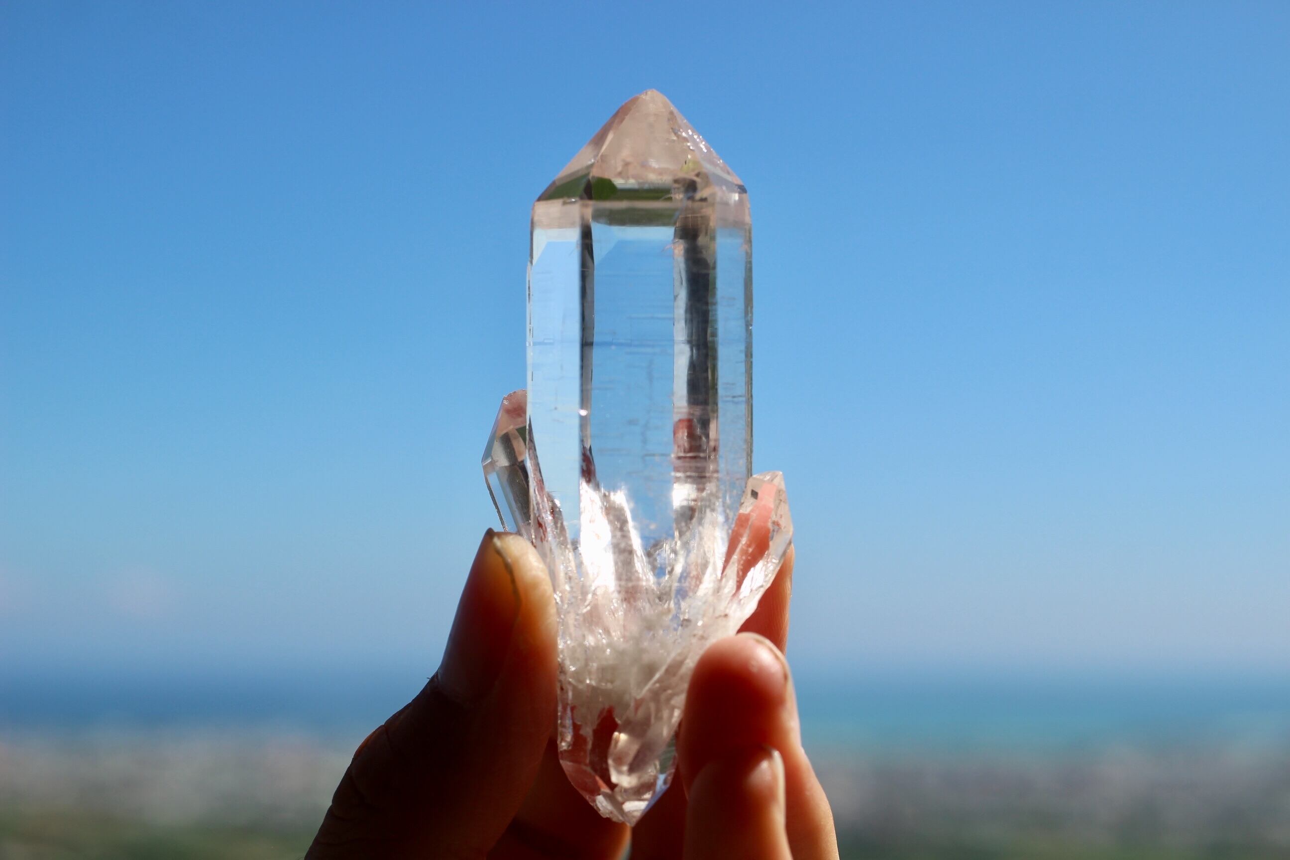 ヒマラヤ水晶 クル産 | 石垣島の夜光貝アクセサリーとヒマラヤ水晶のお
