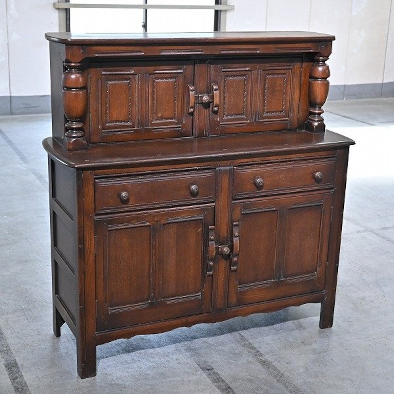 英国 ERCOL「Old Colonial」コートカップボード オーク材 食器棚 収納 リビング ダイニング インテリア アーコール オールドコロニアル