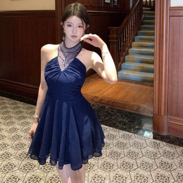 ミニドレスキャバドレス高級感セレブ風キラキラAライン着痩せ気質同伴