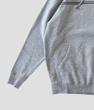 -SANTA CRUZ Skateboards- Vintage 90s M Print Hoodie