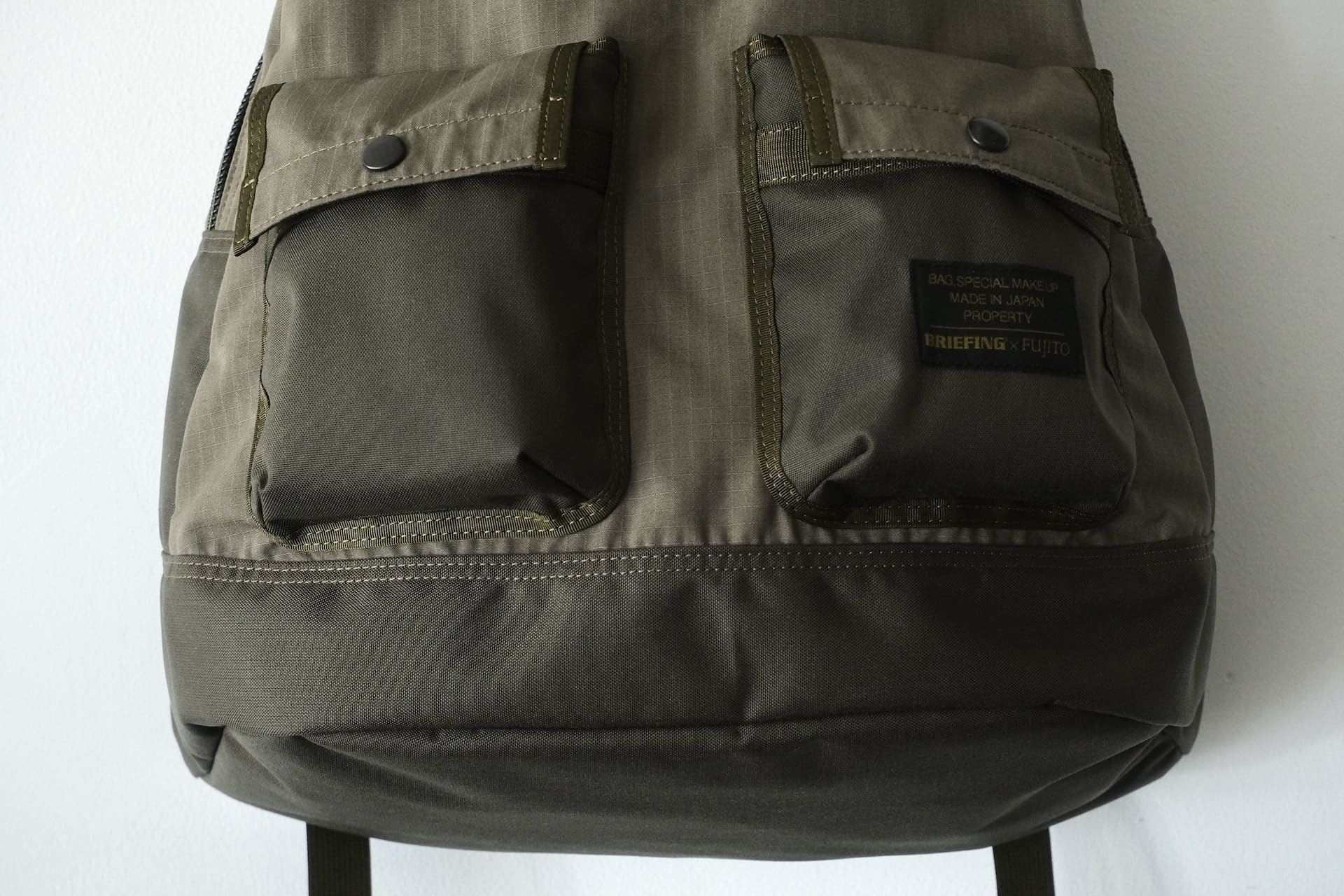 FUJITO × BRIEFING Fatigue Pack　Olive | Directors Web Shop powered by BASE