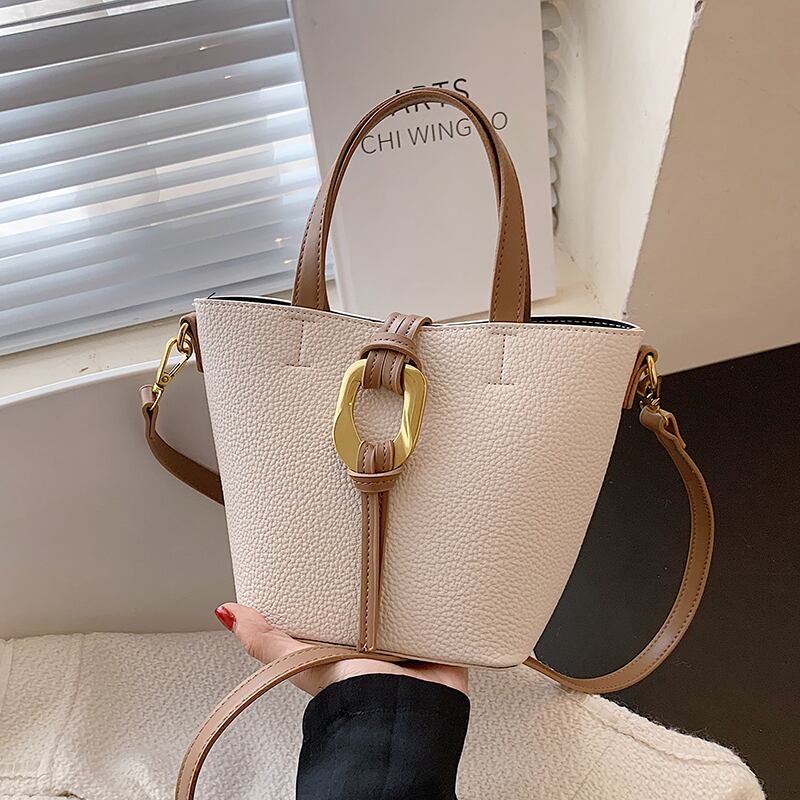 レッドスタイルサマー 夏物 メッセンジャーバッグ Tiancai_Wing_Bag75032212536