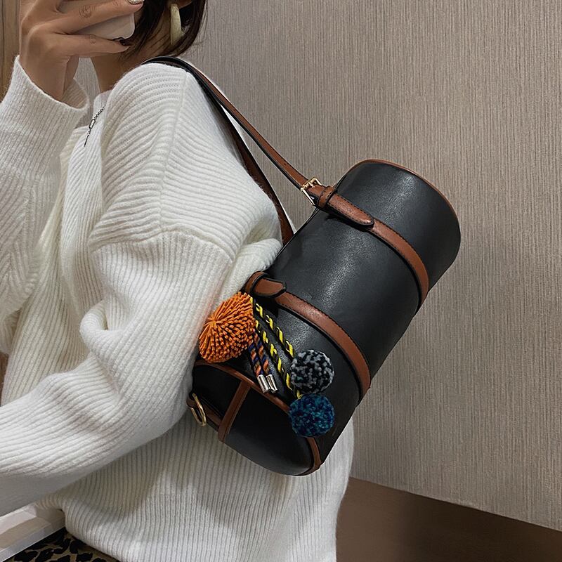 レディースオータムウィンターレッド 秋物 冬物 ハンドバッグ メッセンジャーバッグ 手作りハンドバック16713033102