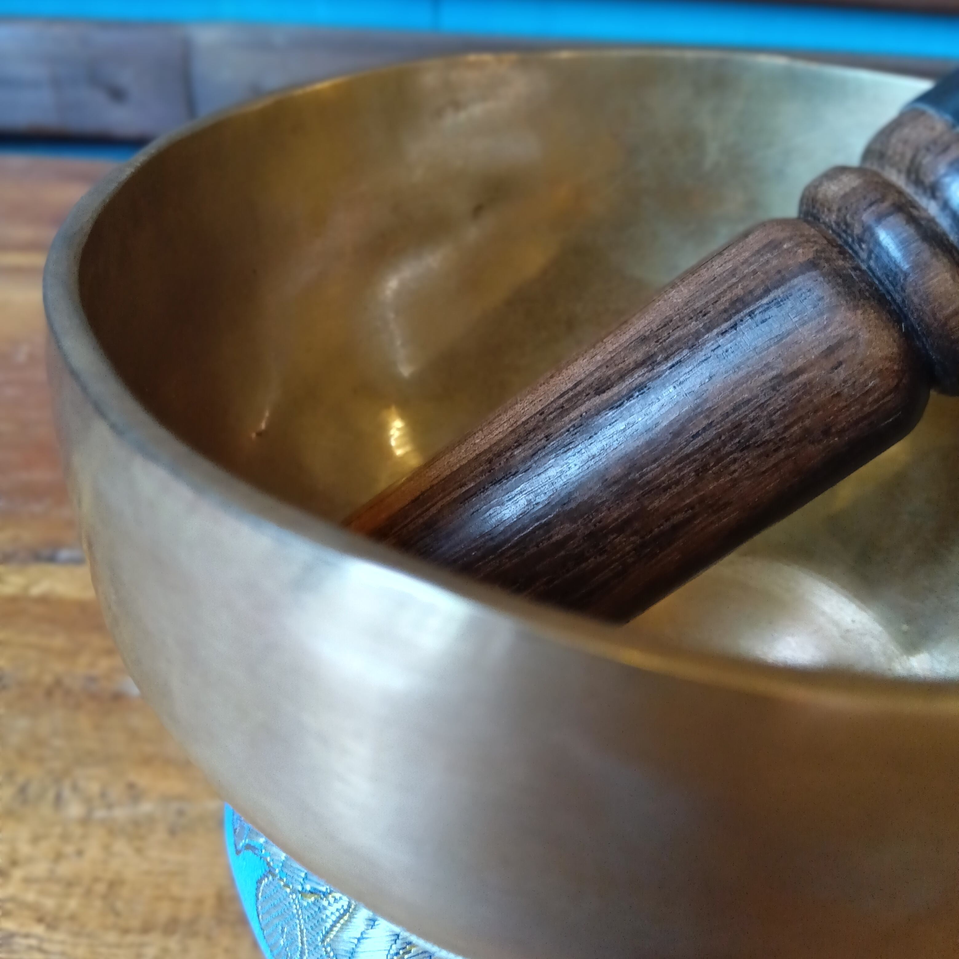 手打ち鍛造】ネパール製 ハンドメイド シンギングボウル（直径約13cm