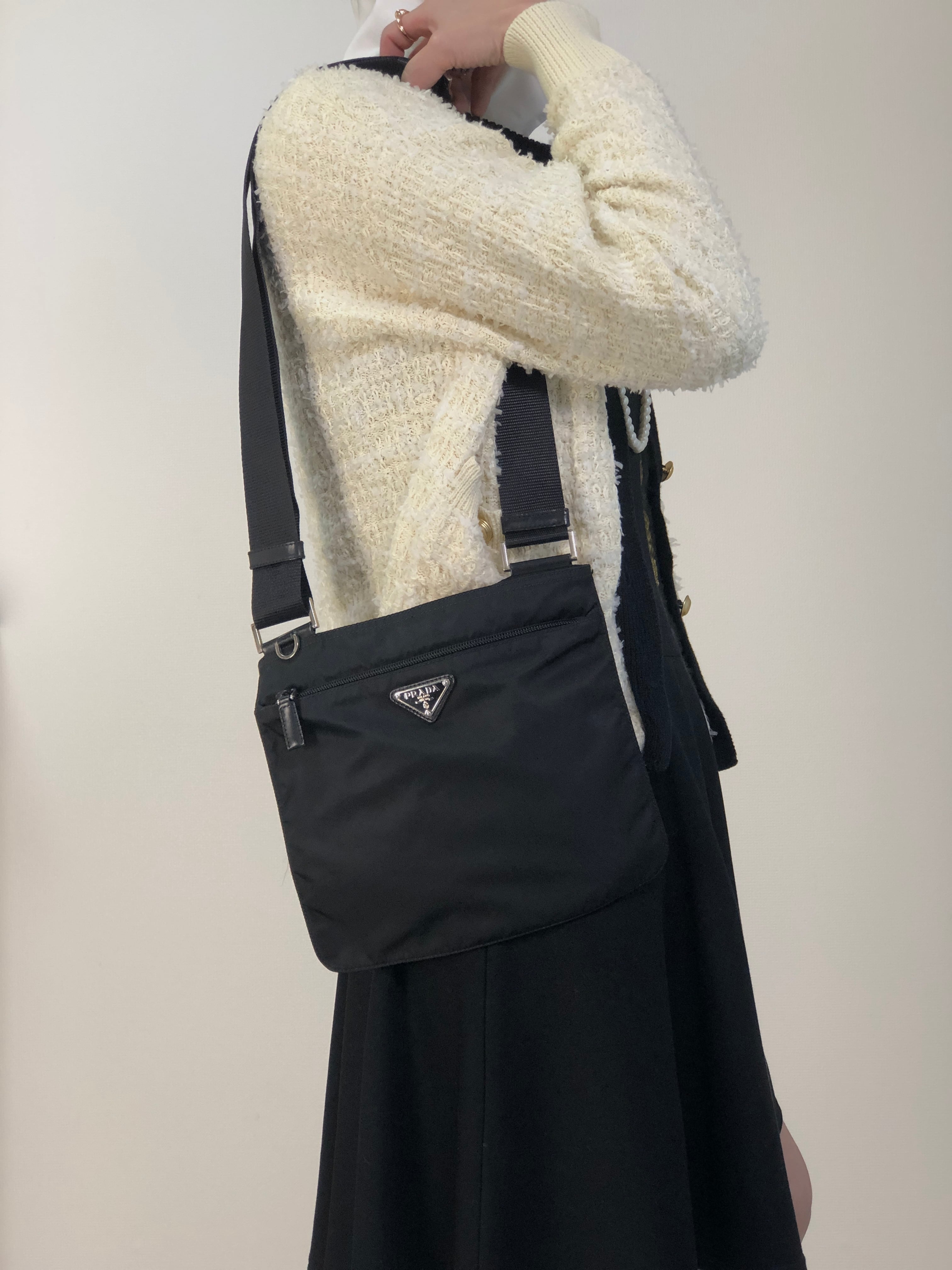 PRADA プラダ ショルダーバッグ ブラック トライアングルロゴ ナイロン vintage ヴィンテージ オールド ifhbwp