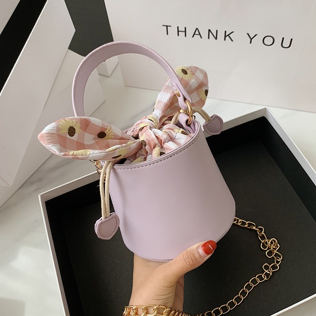 ネットセレブスモールバッグウエスタンスタイル女性バッグ2020新しい流行のファッションオールマッチミニメッセンジャーバッグテクスチャーポータブルバケットバッグ 手作りハンドバック91118026720