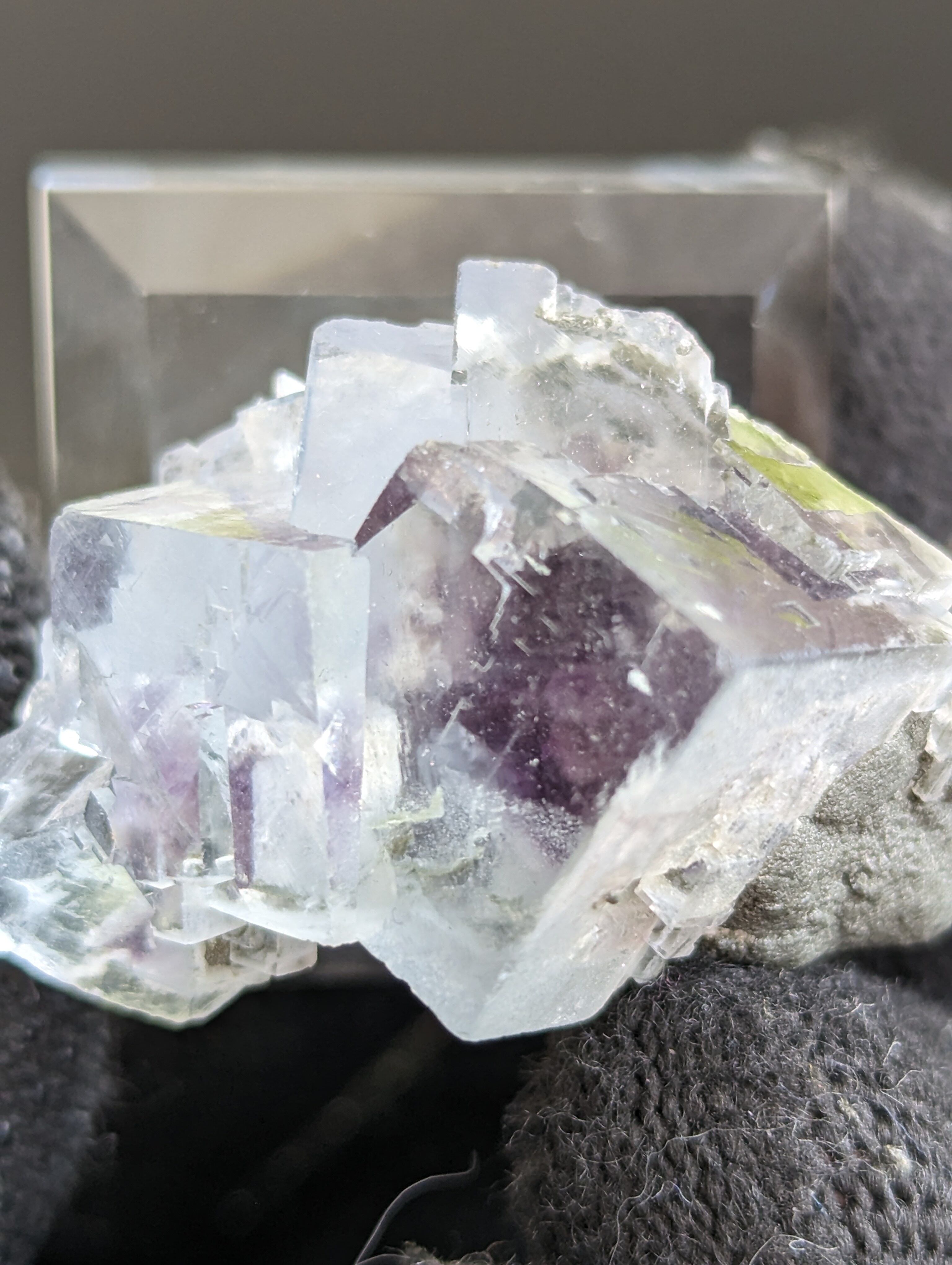 Maru様専用※直入】フローライト(蛍石)/クローライト(緑泥石) 中国  