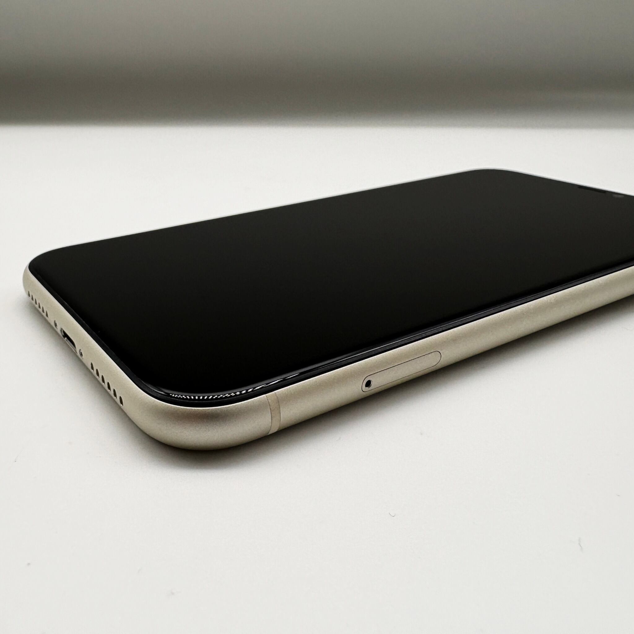 iPhone11 64GB SIMフリー Apple iPhone本体 ホワイト アイフォン