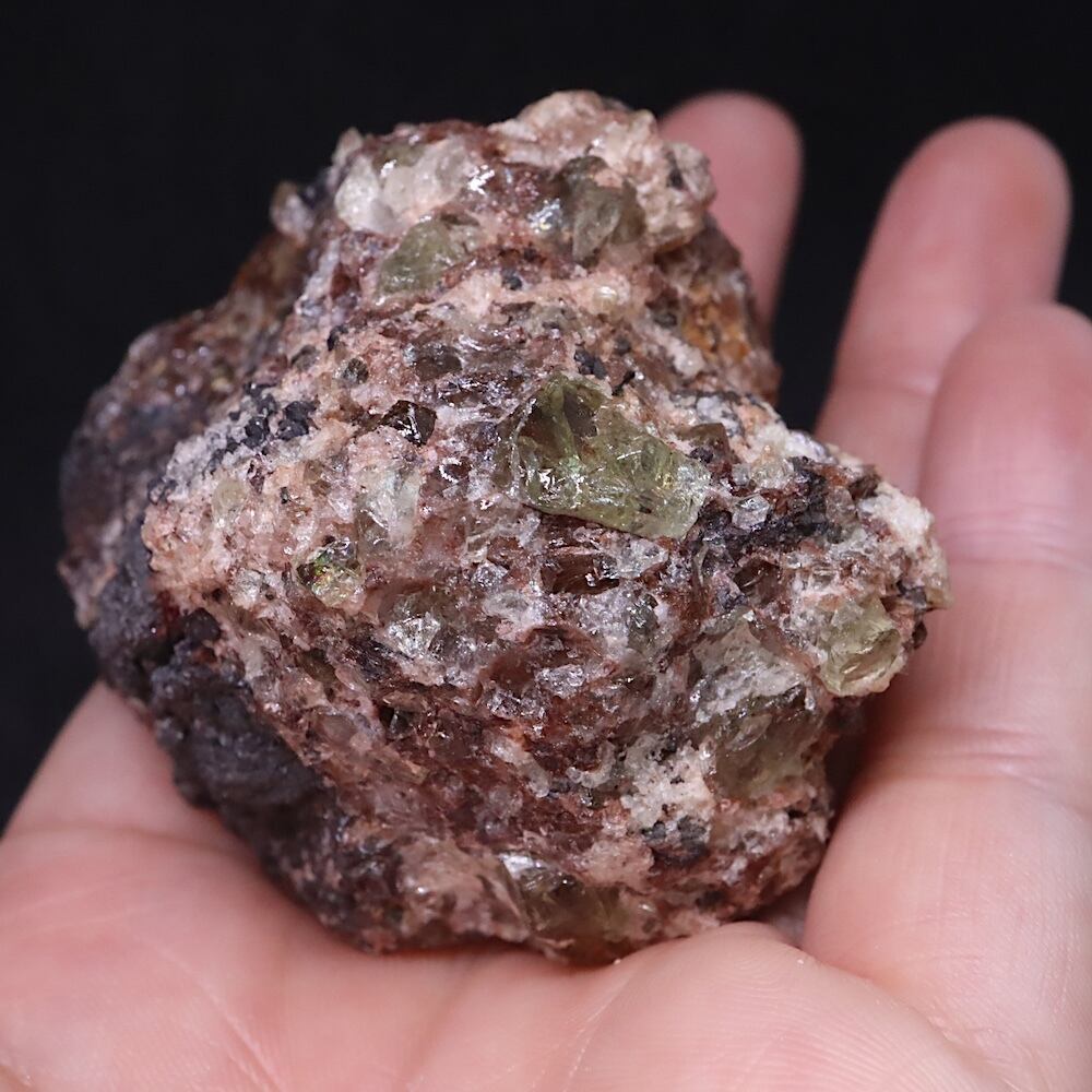 アパタイト 母岩付き 150,6g AP079 鉱物 標本 原石 天然石