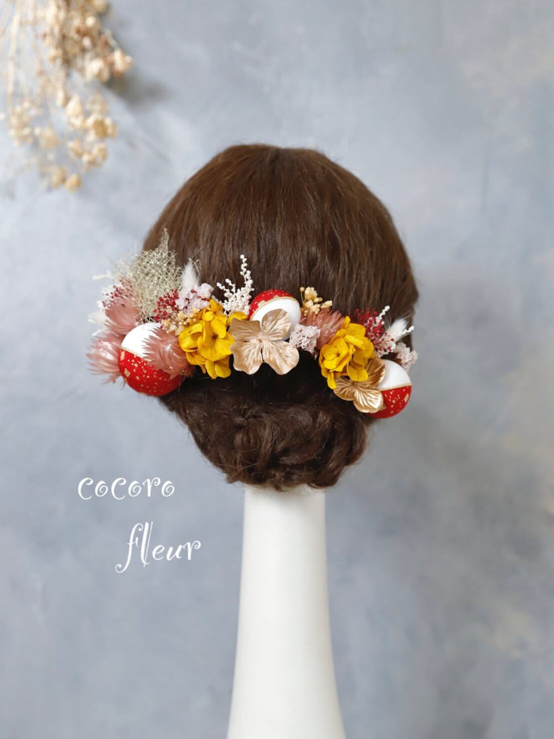 【ちりめん和玉髪飾り】鮮やかなちりめん細工のお上品な髪飾り ちりめん和玉 マスタードイエロー 髪飾り 振袖 成人式 k-0013