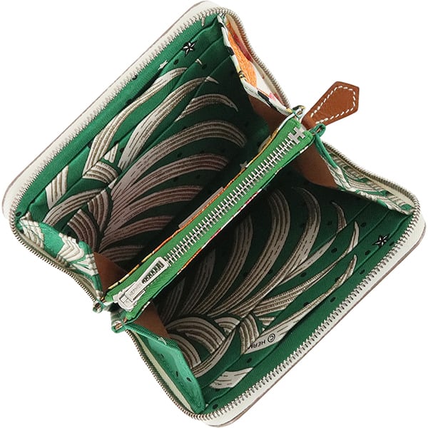 Used HERMES エルメス アザップ コンパクト シルクイン クレ ヴォー