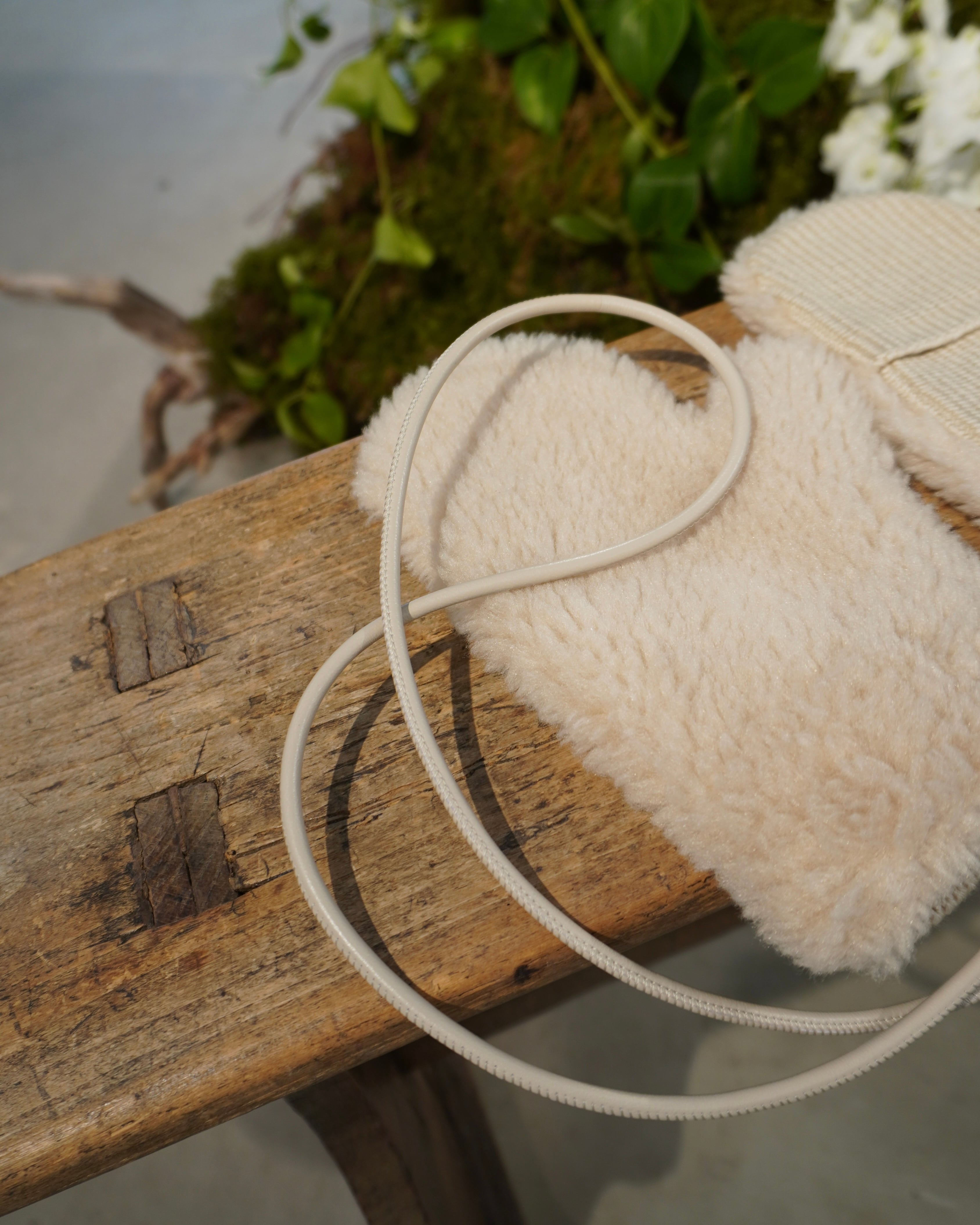 HYEON (ヘヨン) official online store