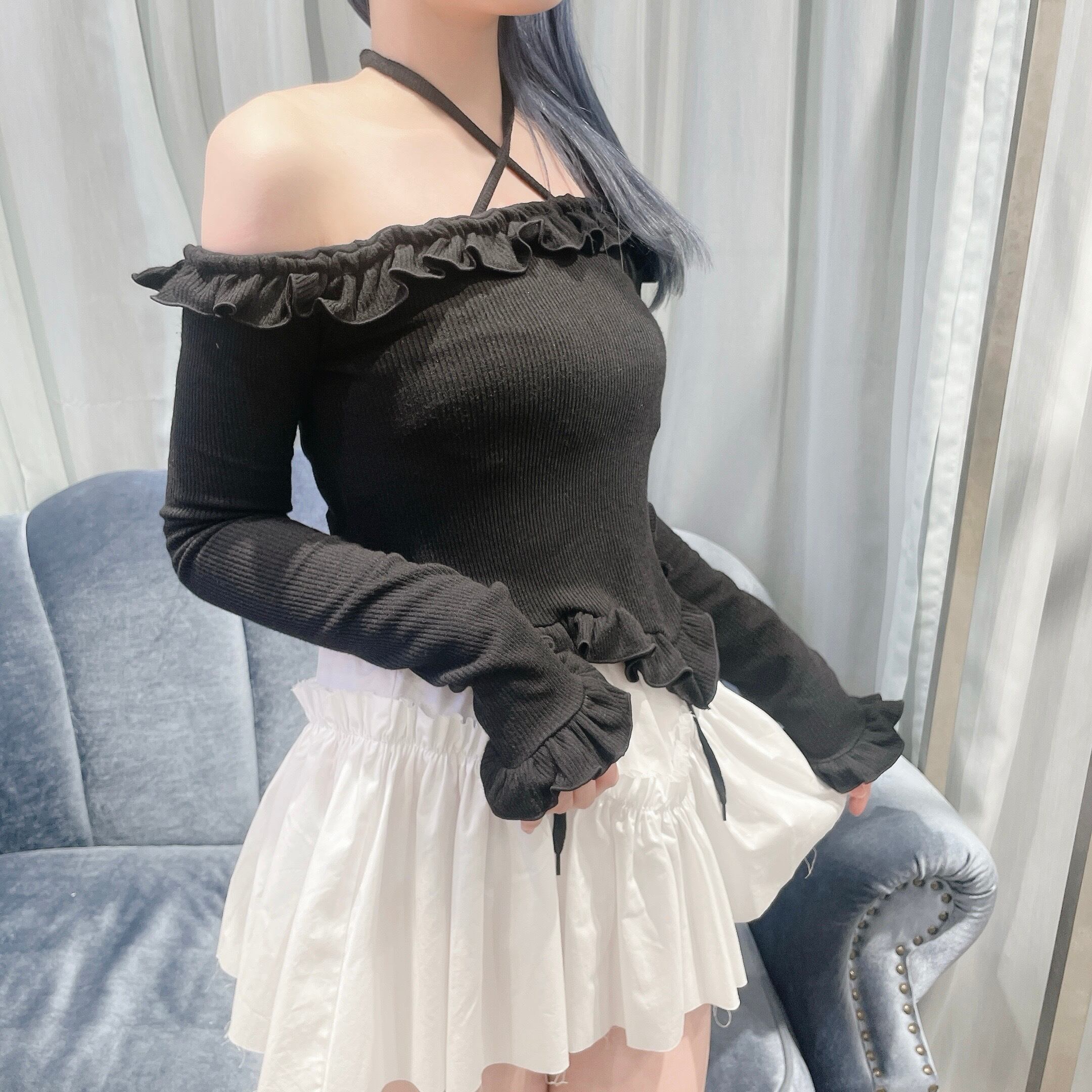 オフショルフリルトップス BLUE | lilLilly official webstore