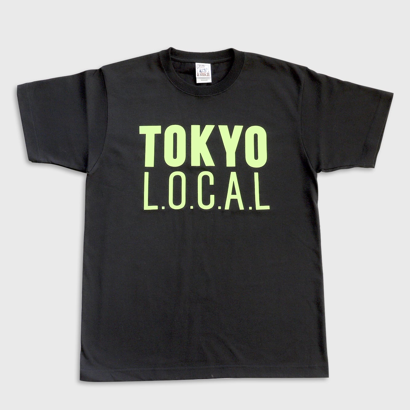 「ベーシックロゴ」 TOKYO L.O.C.A.L 蛍光カラー Tシャツ（バックプリント：ROOM810）