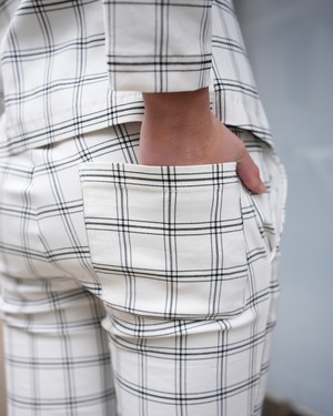 WHITE CHECK STRETCH SLACKS【BEL24-014 】