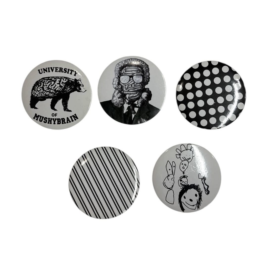 UNDERCOVER Butbeautifil期 缶バッチ | A WORD.ONLINE SHOP