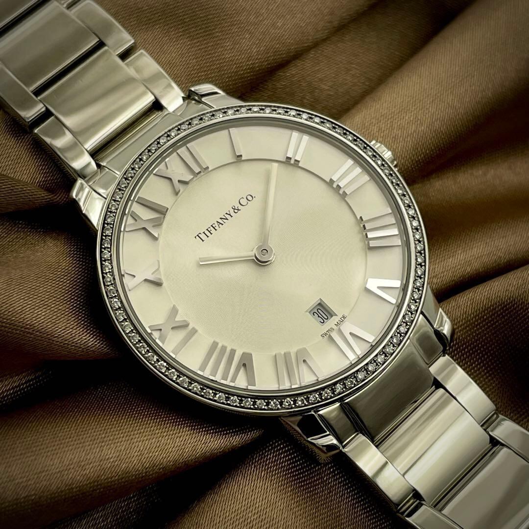 稼働 Carrera y Carrera 腕時計 馬モチーフ 新品電池 2214 | Pay ID