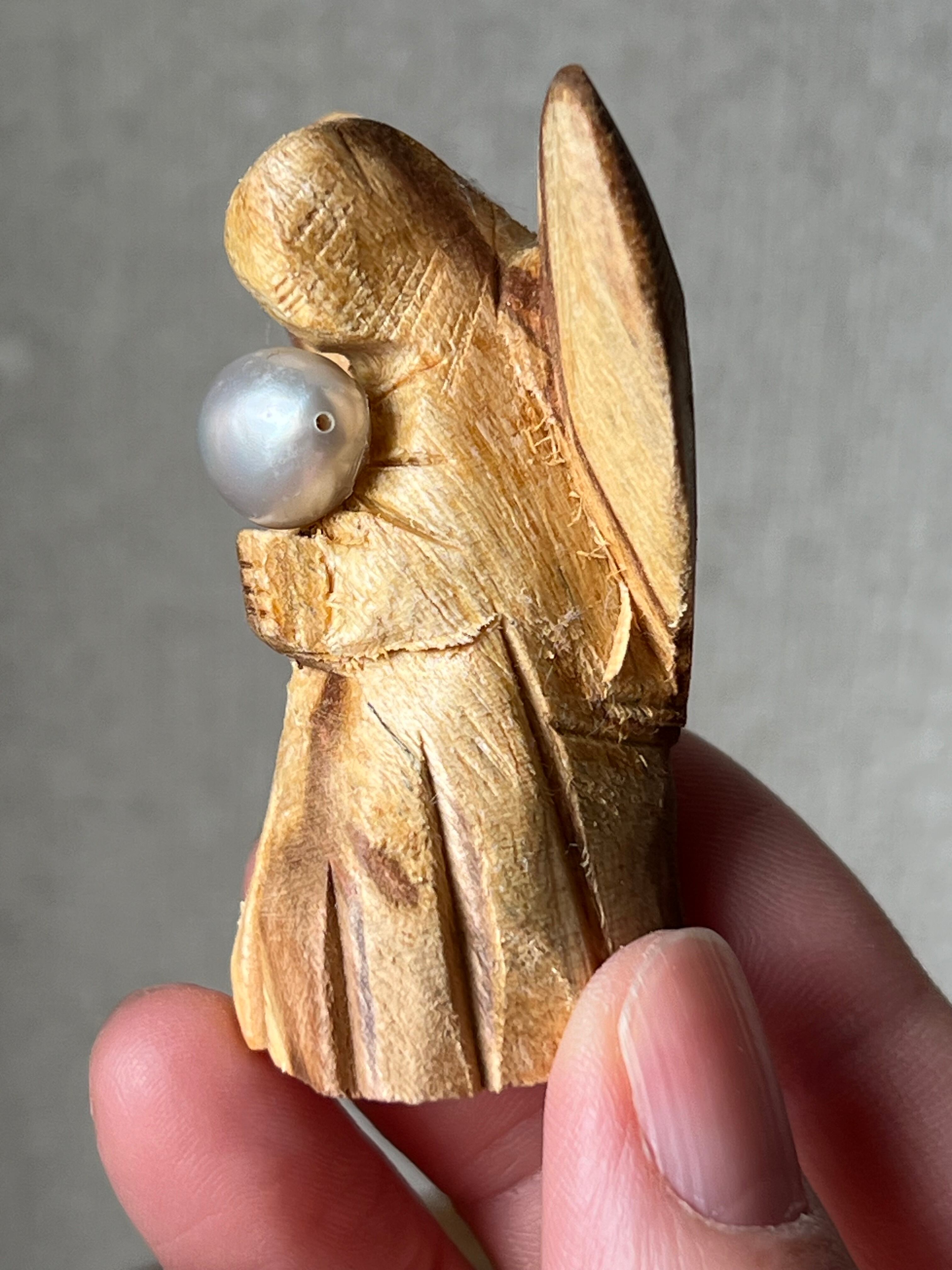 ルシア【天然パール】パロサントエンジェル像 ペルー産