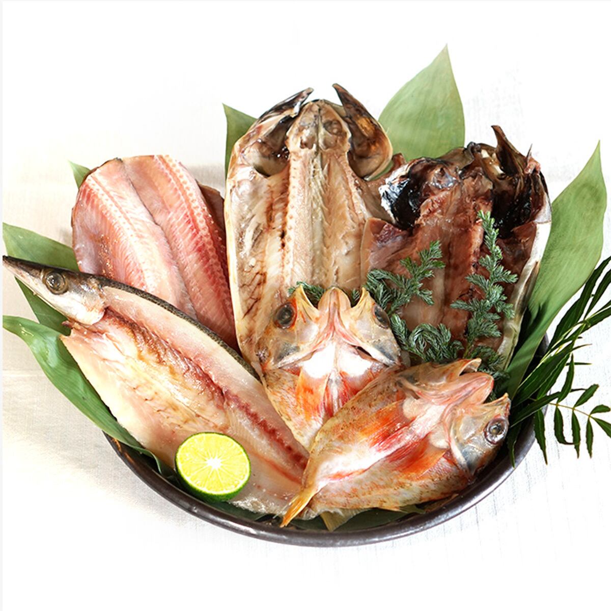 特選干物 ひもの5種セット サバ ホッケ かさご 京都産カマス 笹の葉アジ 株 宮崎商店 特選干物 ひもの5種セット サバ ホッケ かさご 京都産カマス 笹の葉アジ 株 宮崎商店