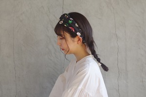 yukino textile 「flowers 黒」ヘアバンド