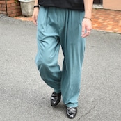 drape silhouette rayon blend 3tuck slacks emerald green