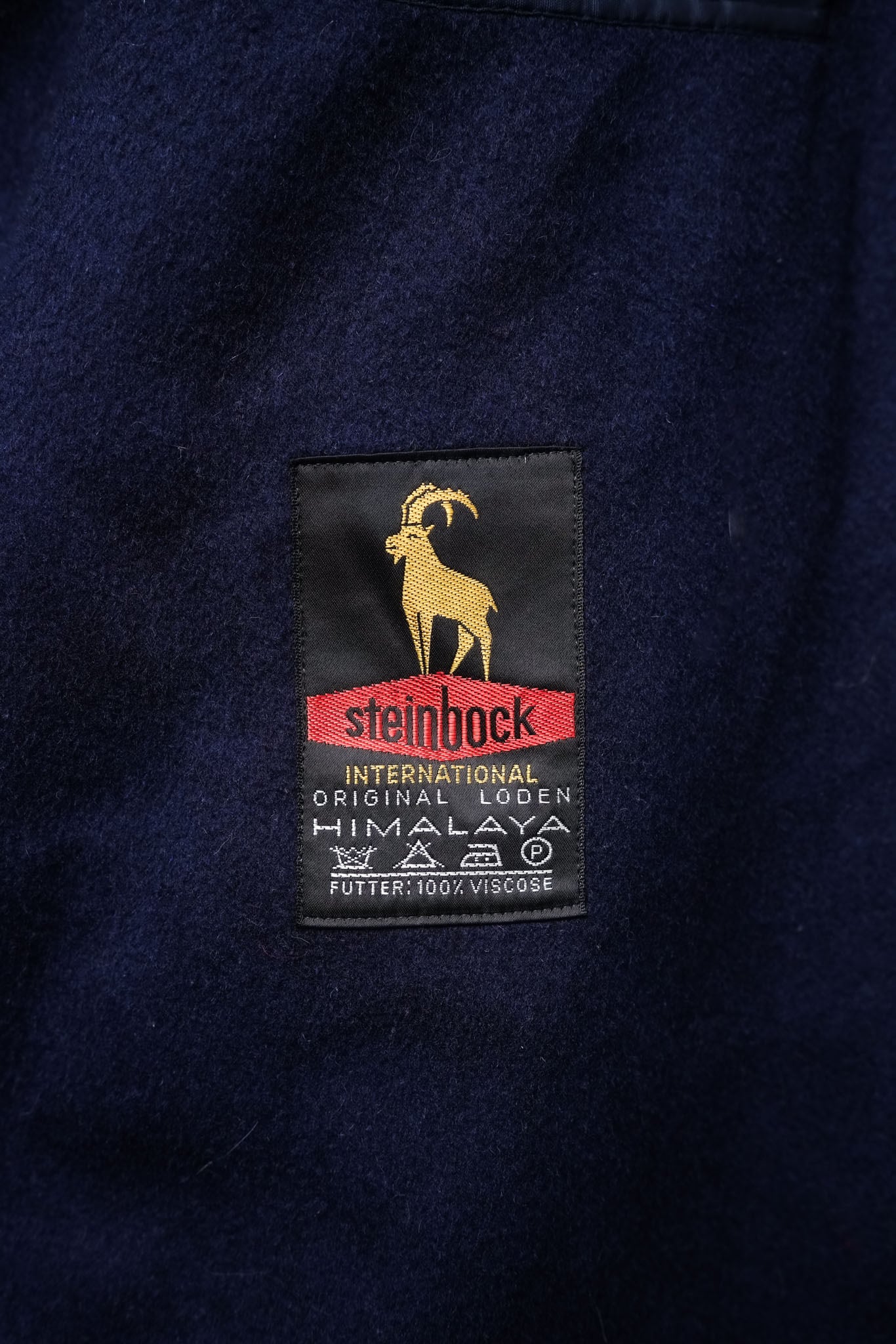 1980's “STEINBOCK” Loden Wool Coat – Made in Austria | ESSENCE
