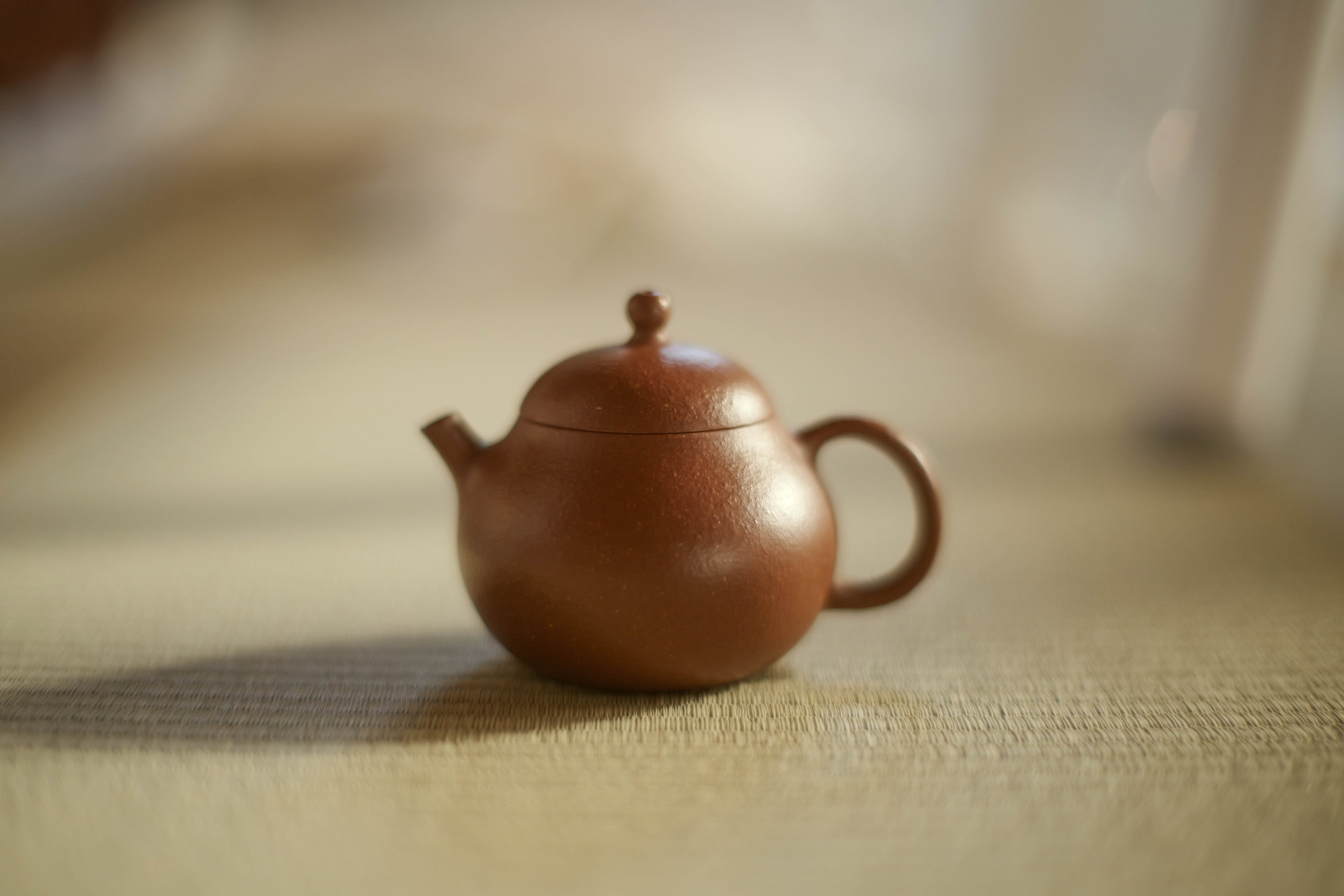 宜興紫砂壺「迷你文旦」（80cc）・宝山黄降坡泥 | 北白川糕糰店