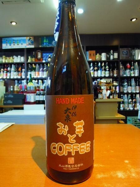 伊佐大泉 お芋とCOFFEE 1800ml《芋焼酎》大山酒造 | 森山酒店
