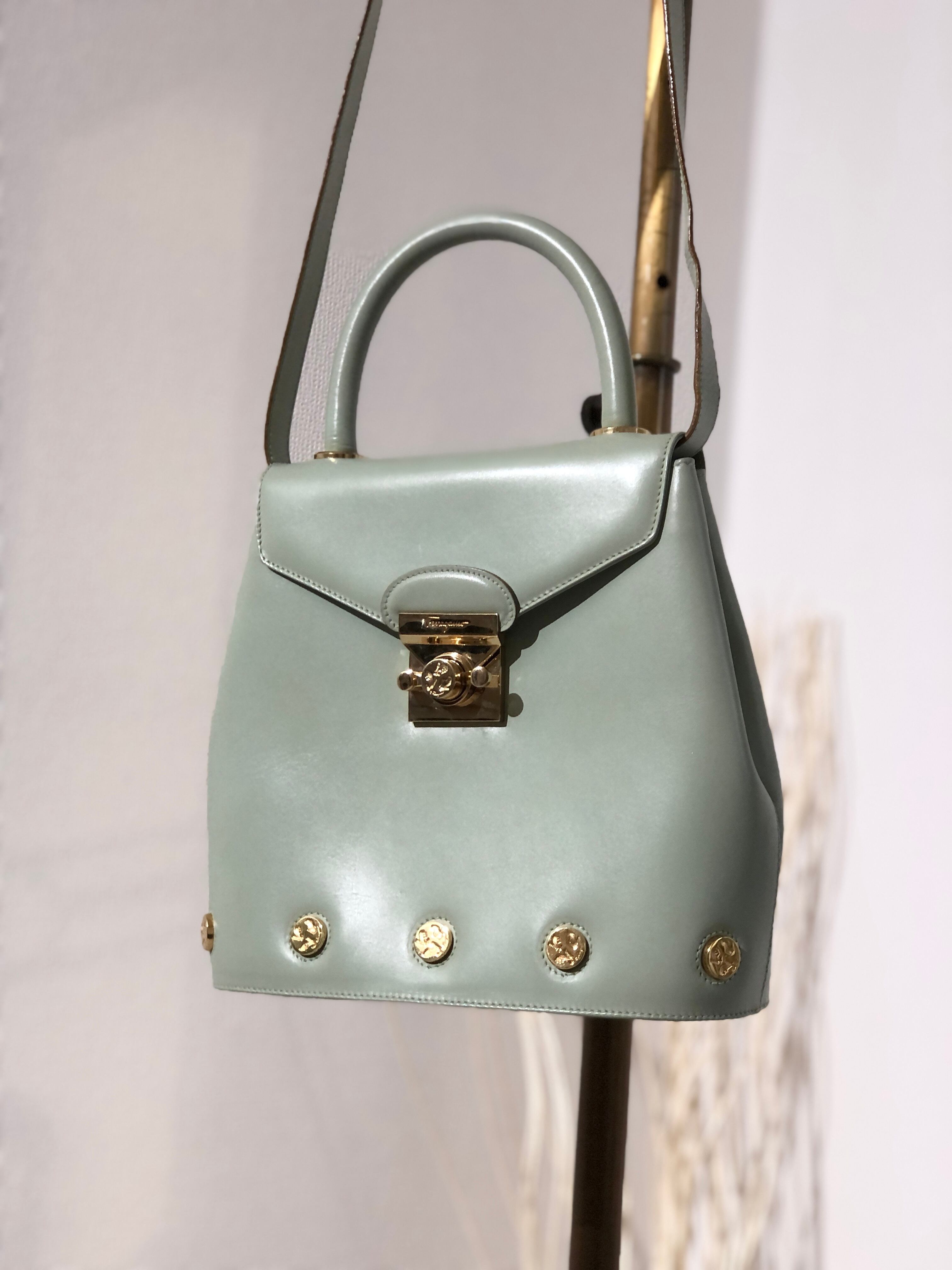 Salvatore Ferragamo フェラガモ フロントロック スタッズ ハイヒール  