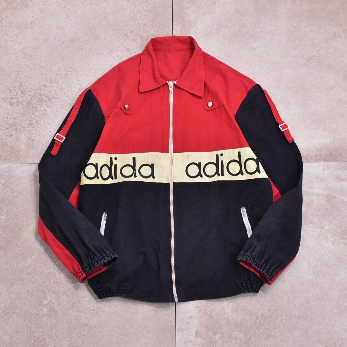 Vintage ヴィンテージ adidas？ アディダス？ コットンジャンパー