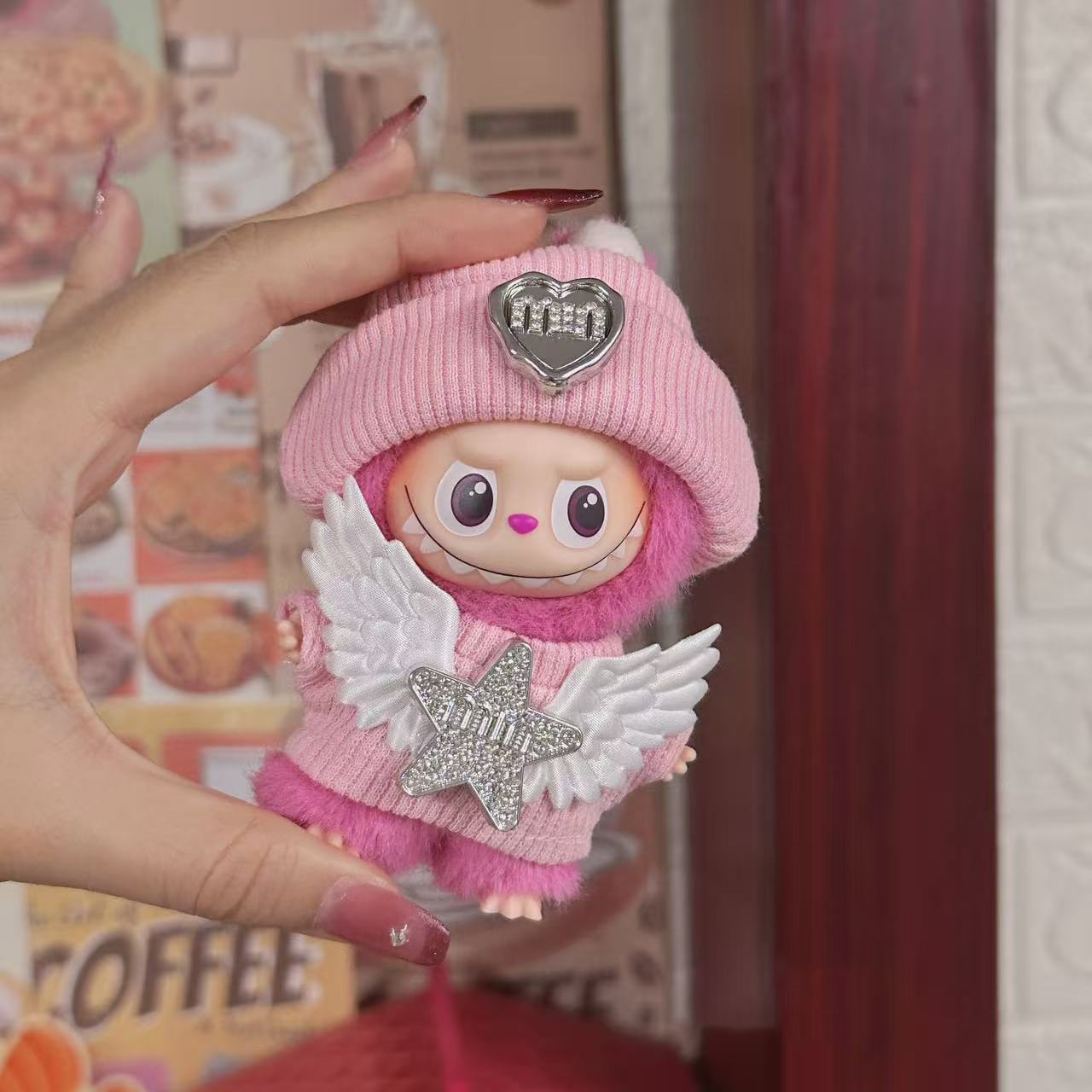 天使の可愛さ!おしゃれでキュートな着せ替えウェア♡ labubu 4.0 ラブブ 10cm用 羽付きコーデセット 4色選べる