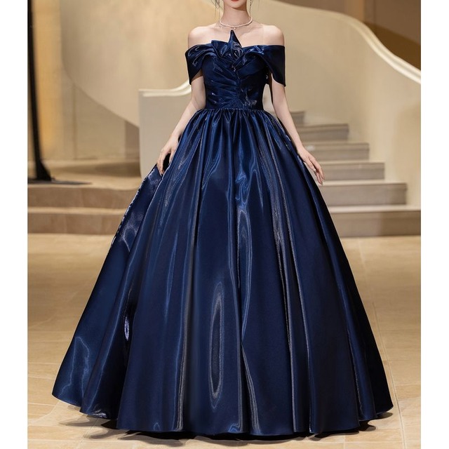 オフショルダーフレアボリュームドレス　D1732