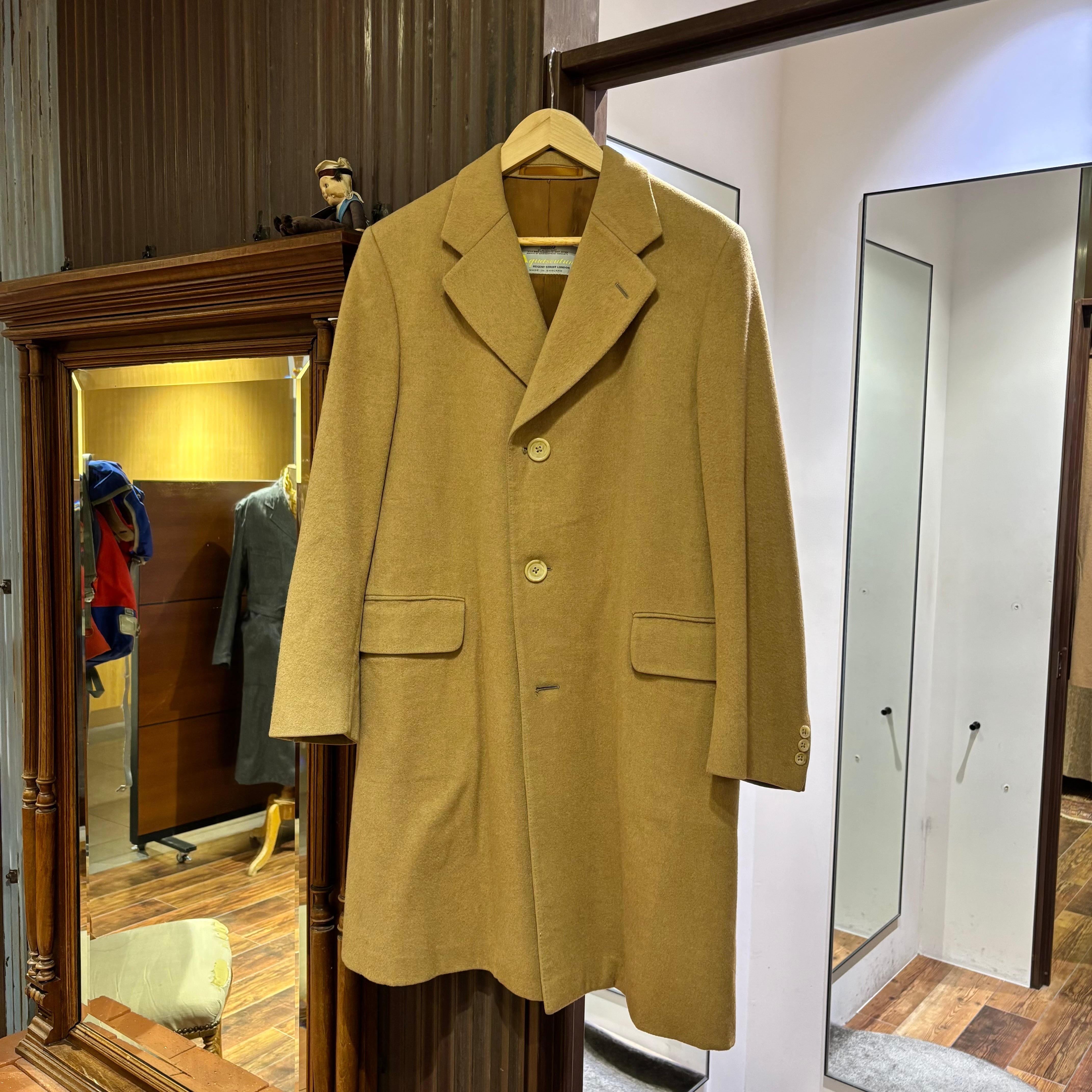 OLD Aquascutum CAMELHAIR COAT | STRAYSHEEP ONLINE