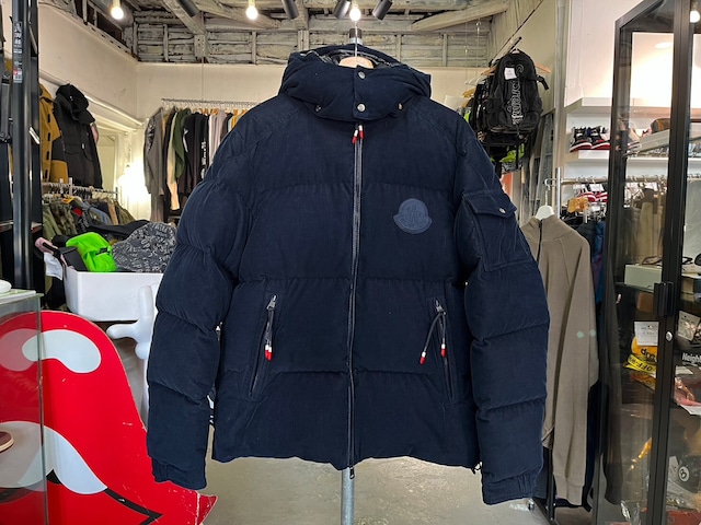 MONCLER FRARES CORDUROY DOWN JACKET NAVY 4 43152