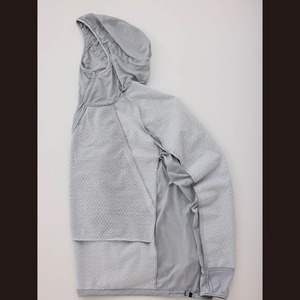 Teton Bros. / Run With Octa / Light Gray